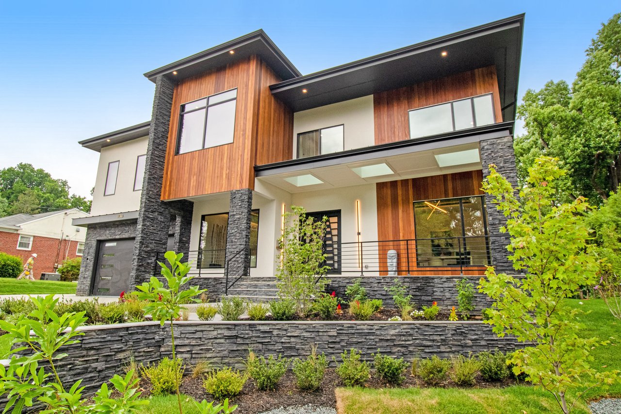 	  	1138 Basil Rd, Mclean, VA 22101