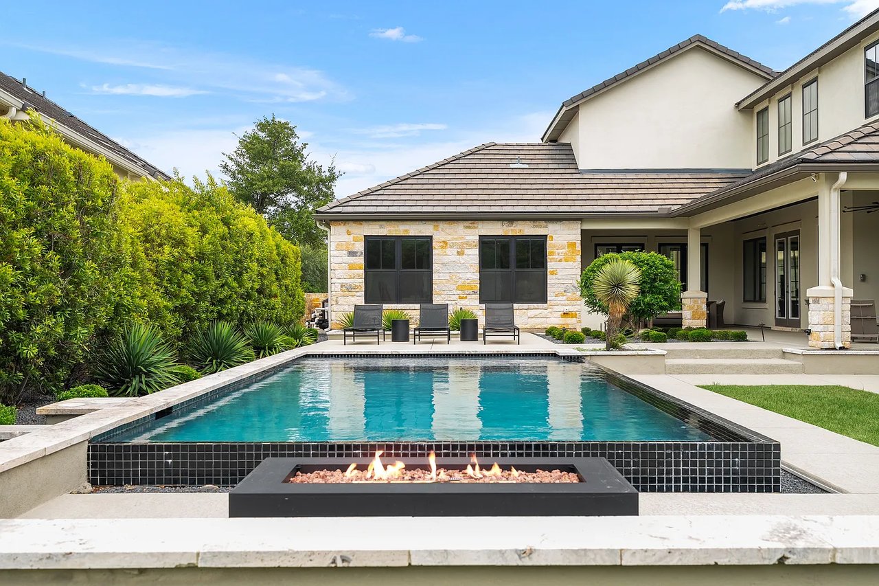 1106 Flint Ridge Trl