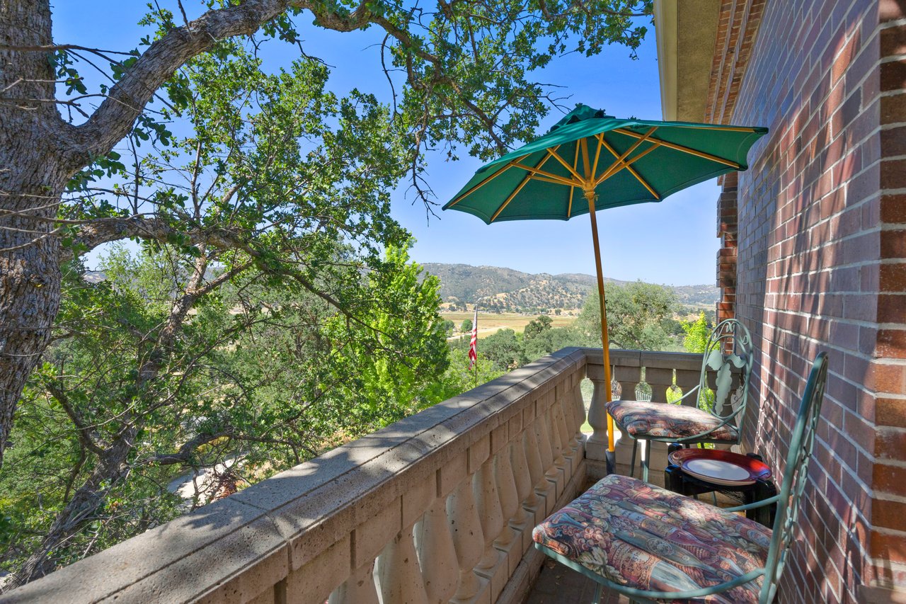 24120 Martingale Way 