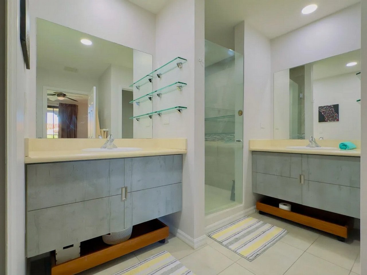 Poolside Renovated Penthouse Condo, Papagayo, Guanacaste