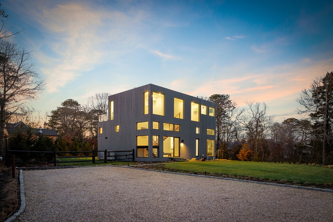 5 Ridge Lane, Hampton Bays