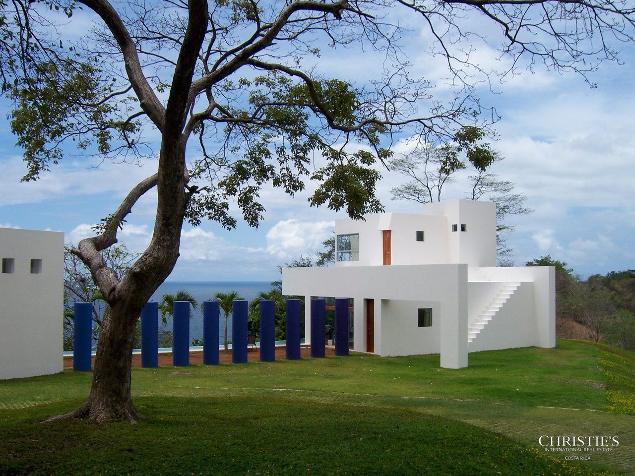 Jungle and Ocean Architectural Masterpiece