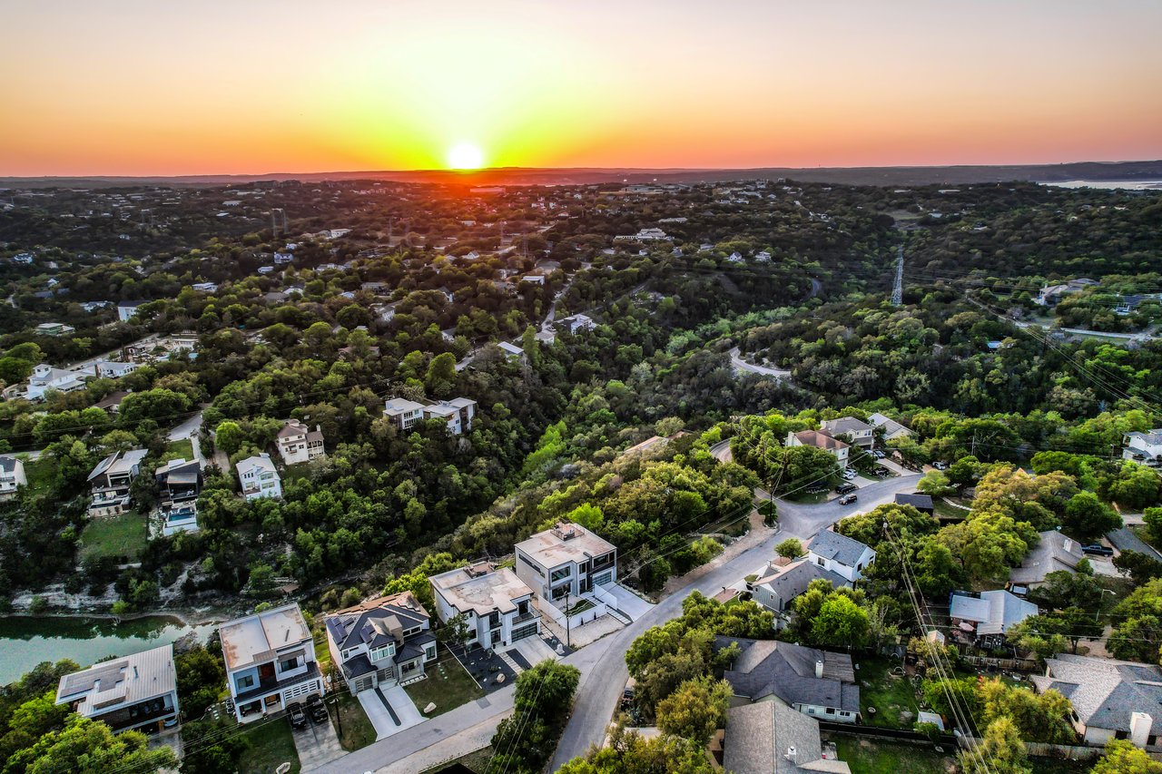 3138 Chisholm Trail