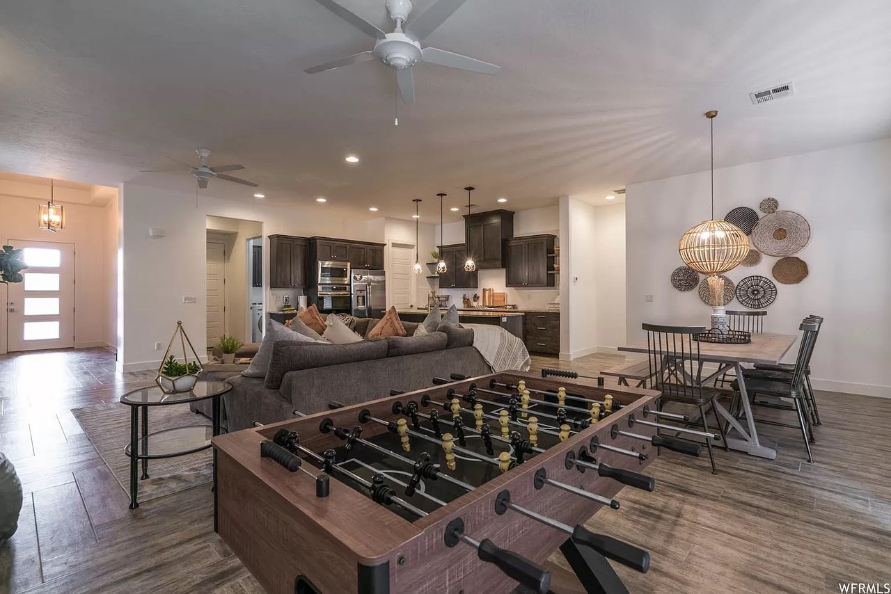 HIDEAWAY RETREAT