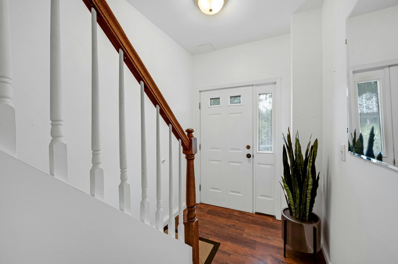 39 Alto Avenue