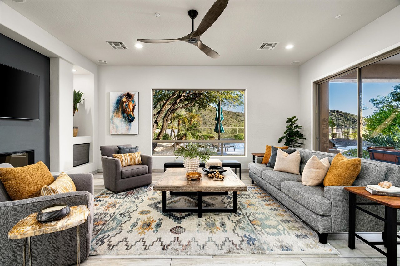 11115 E WINCHCOMB Drive, Scottsdale