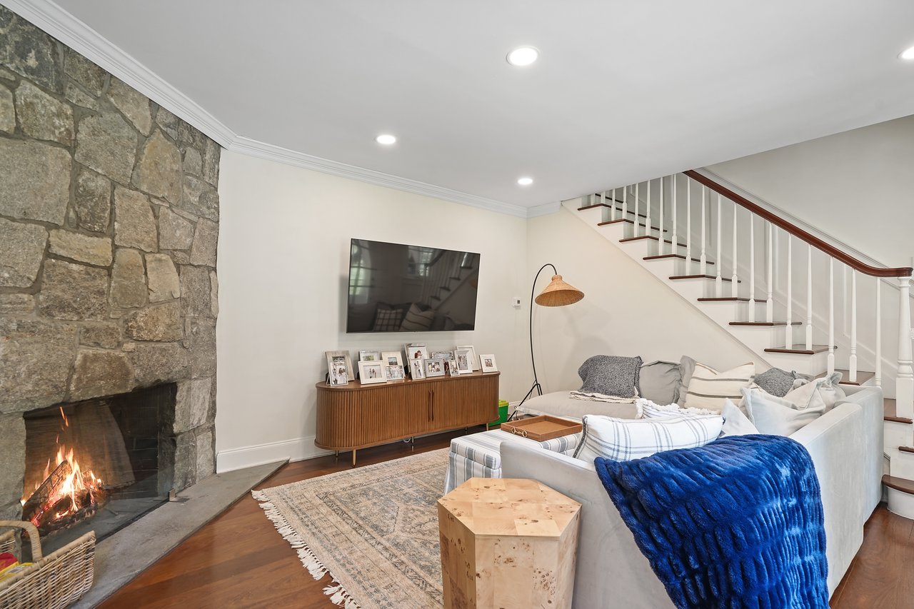2440 Saw Mill River Road