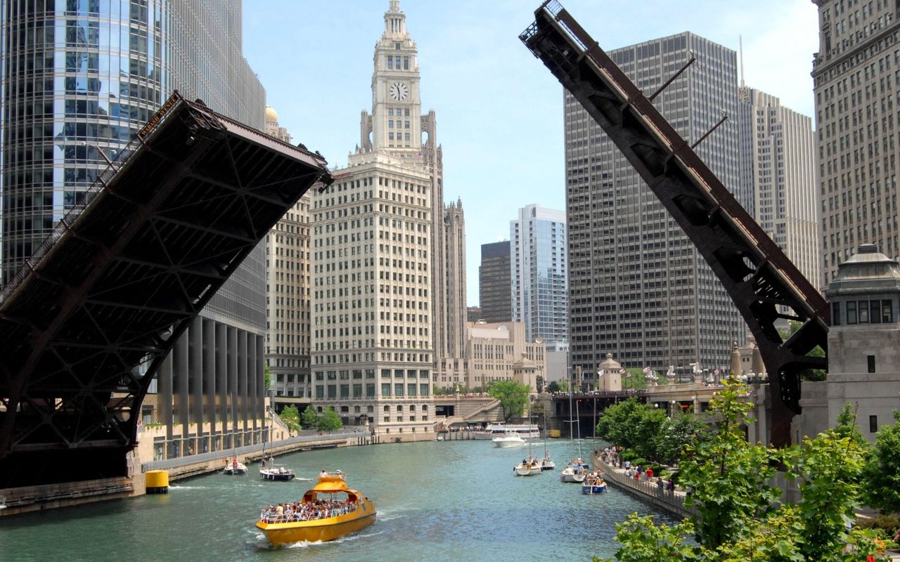 Chicago, IL