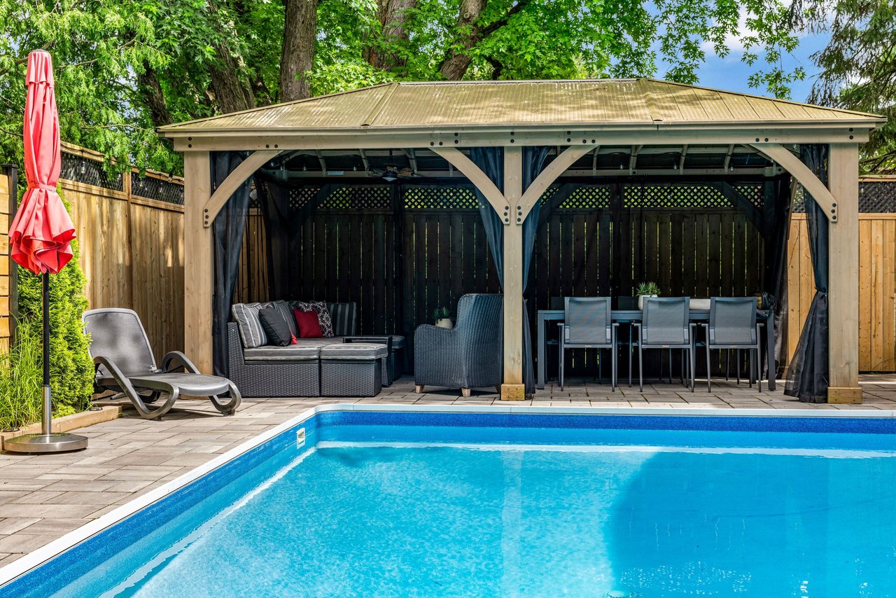 1441 Petrie Way
