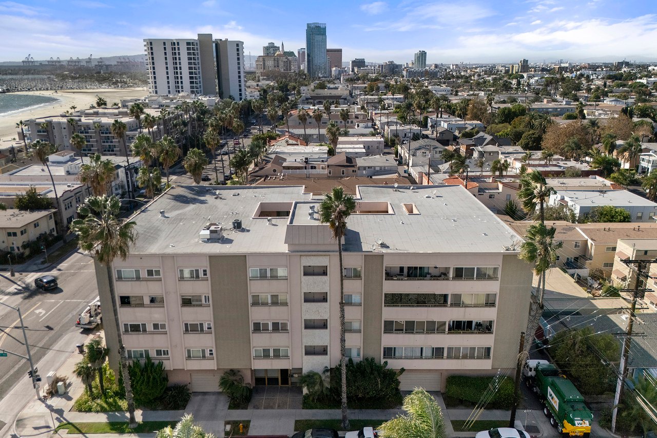 Midcentury Modern Condo Long Beach for Sale