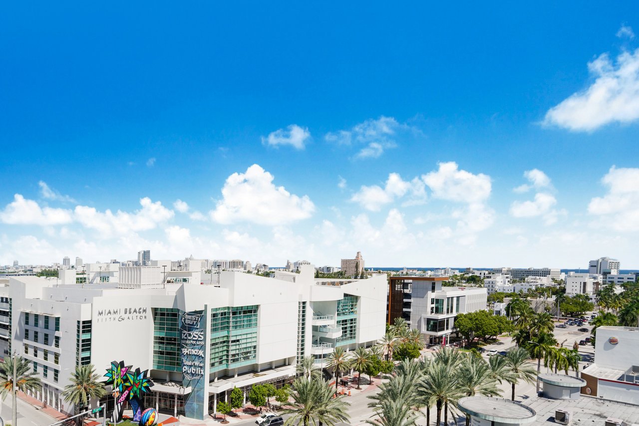 Icon South Beach Unit 906 | South Of Fifth