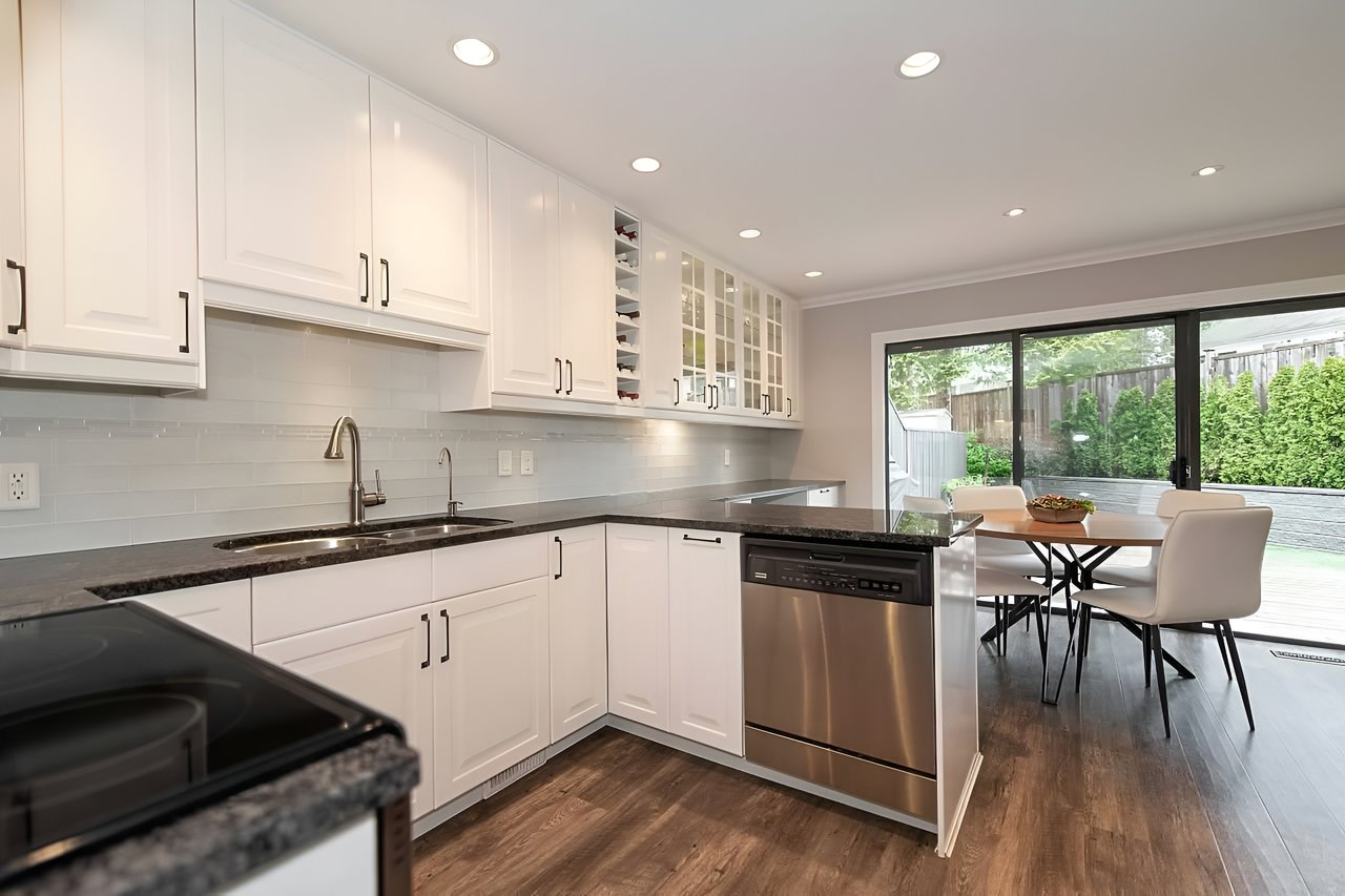 4001 Mt Seymour Pkwy, #103