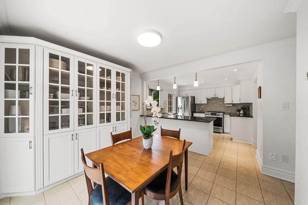3178 Sir Johns Homestead