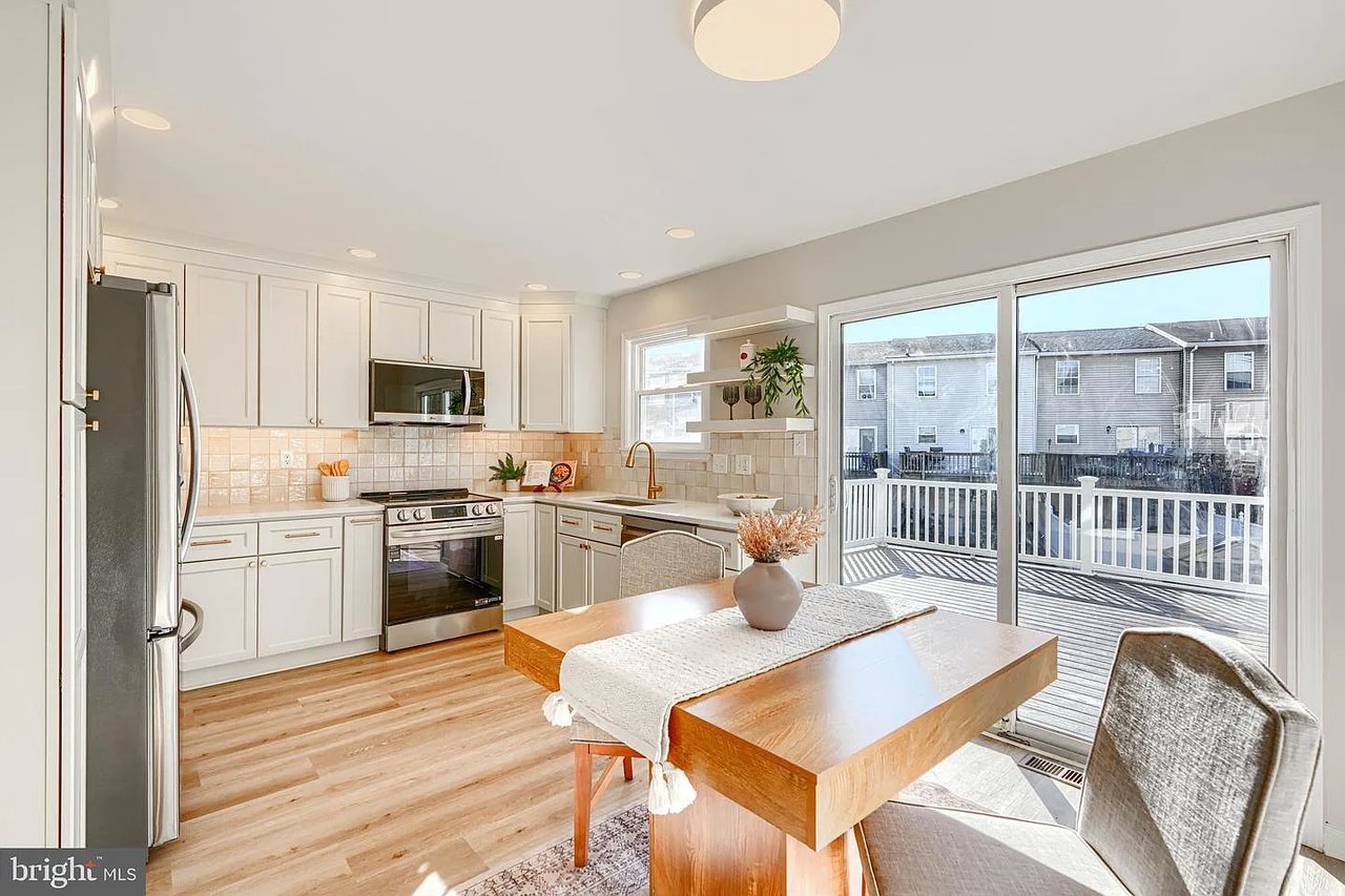 10 Joggins Ct