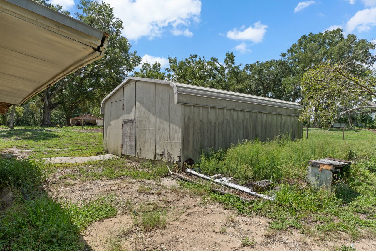 21203 US HIGHWAY 98