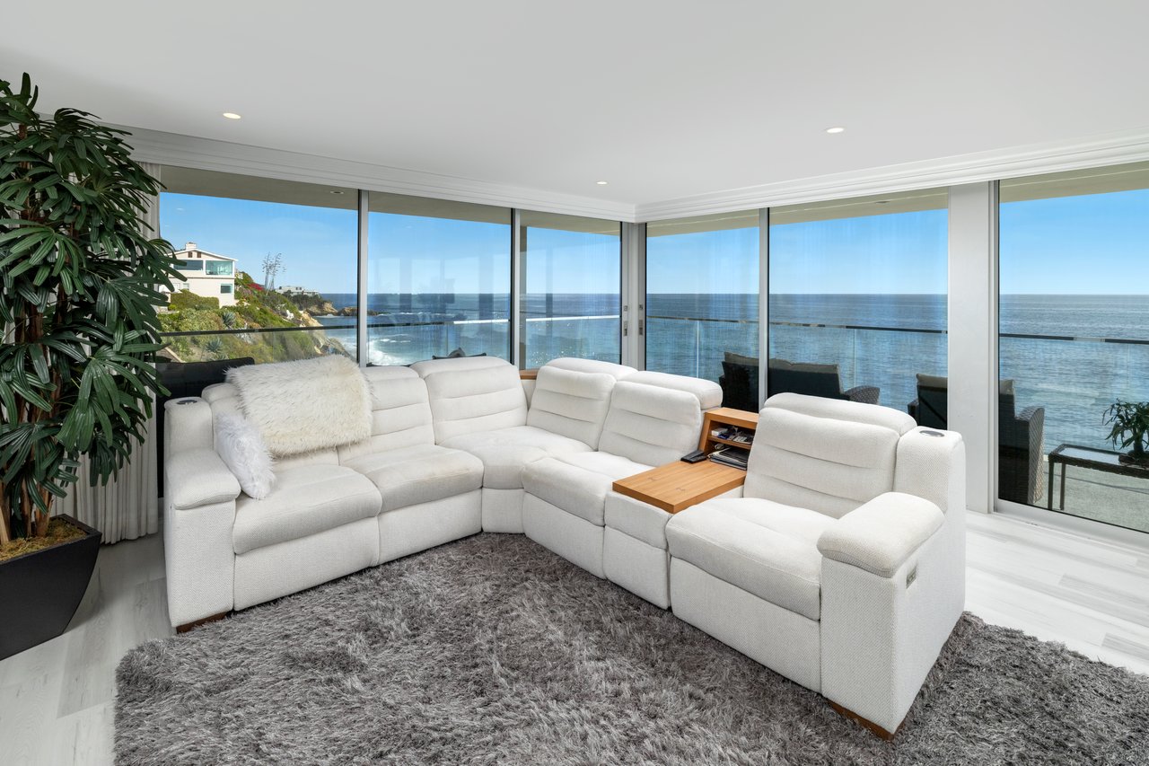 1585 S Coast # 31