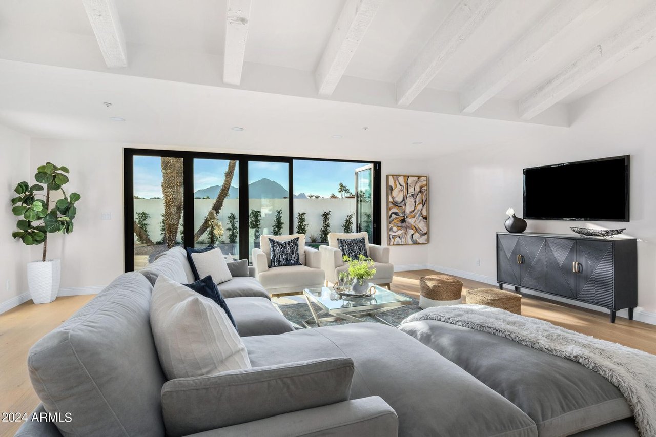 5614 N 75th Pl, Scottsdale, AZ 85250