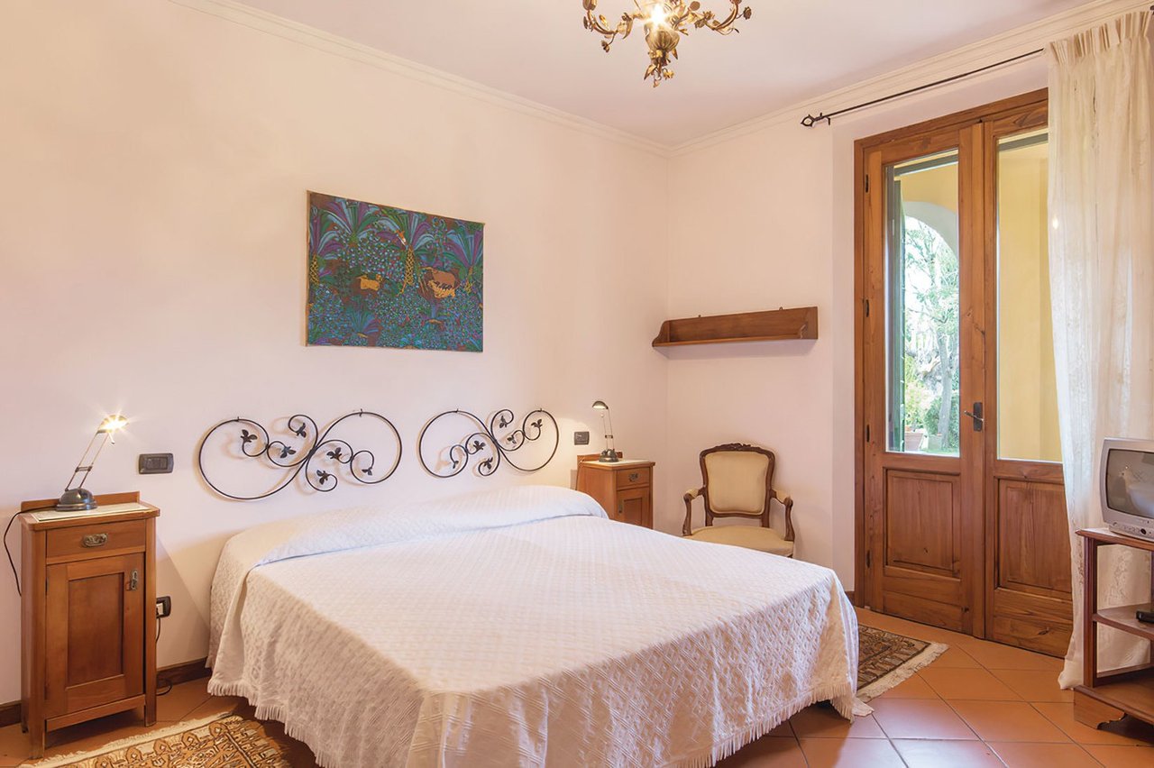 Elegant Villa with Panoramic View