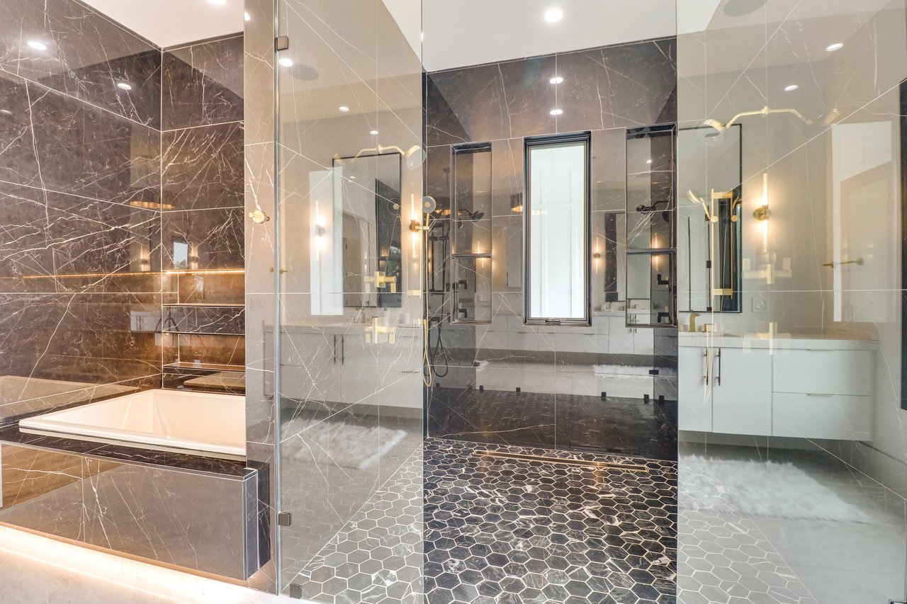 	  	1138 Basil Rd, Mclean, VA 22101