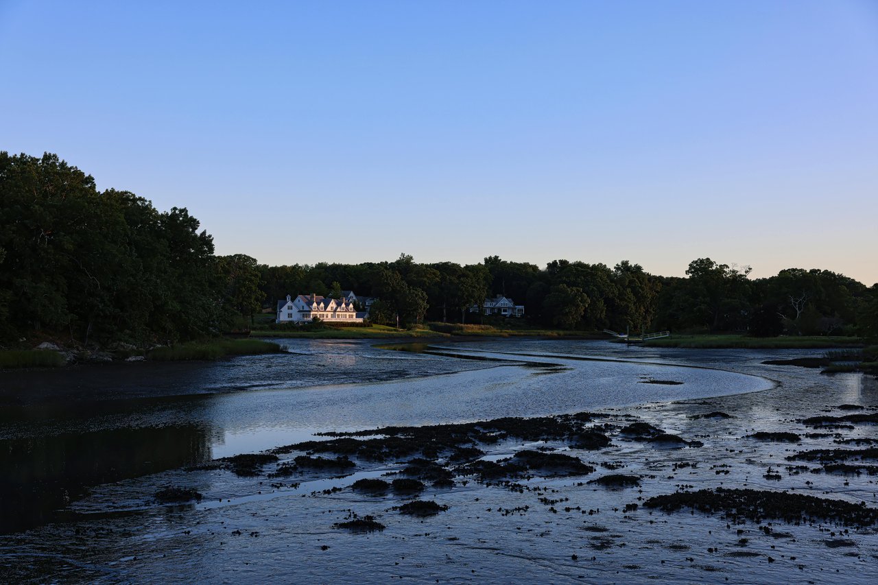 Darien, CT Weekly Market Recap: Top 5 & Lowest 5 Home Sales This Week