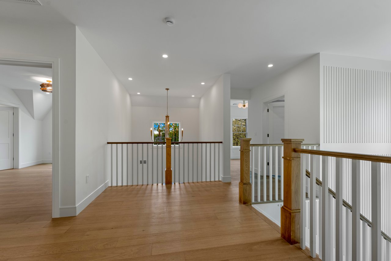 229 Bogert Pl