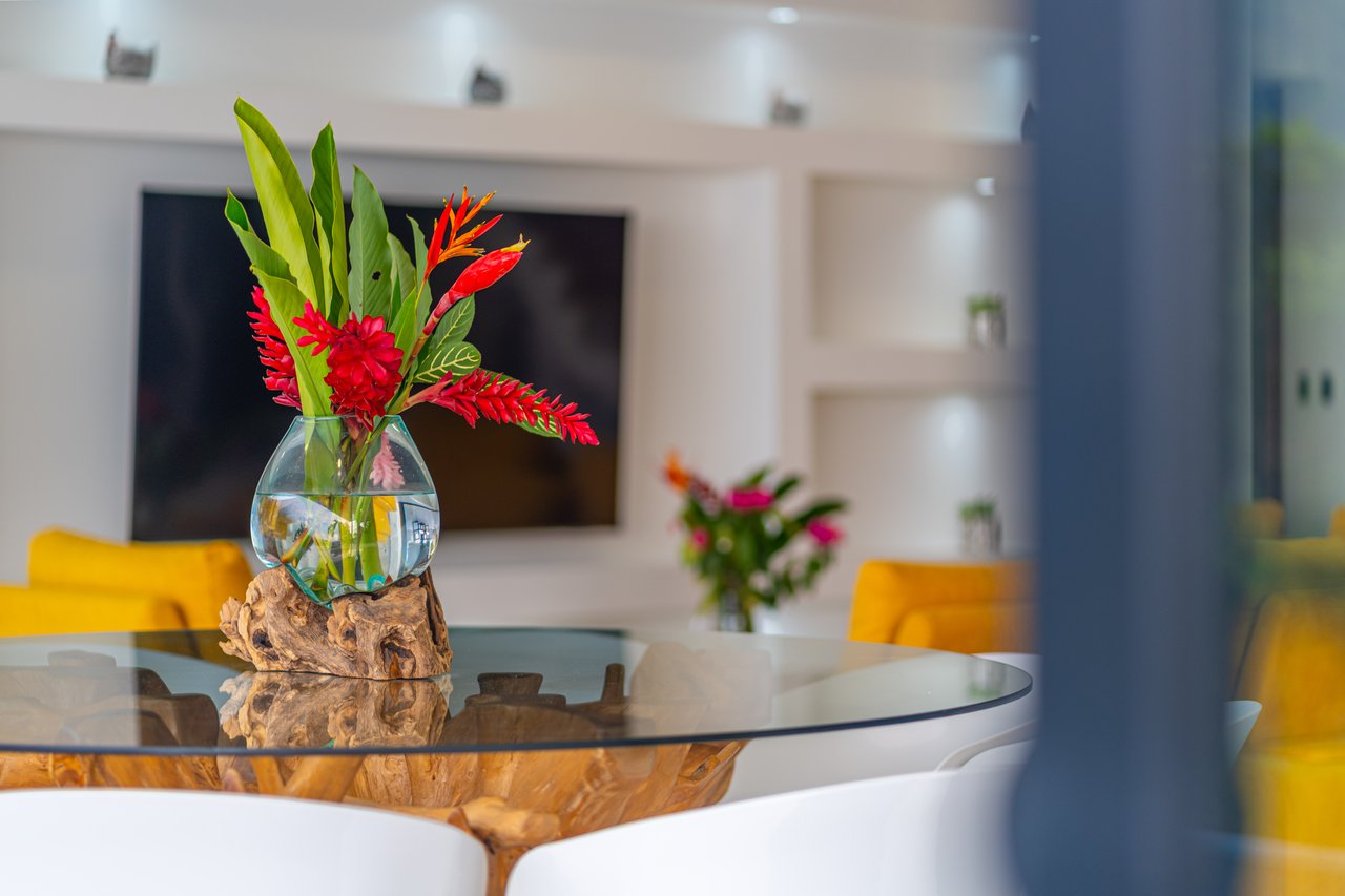 Luxury 4-Bed Home with Ocean & Jungle Views in Ojochal