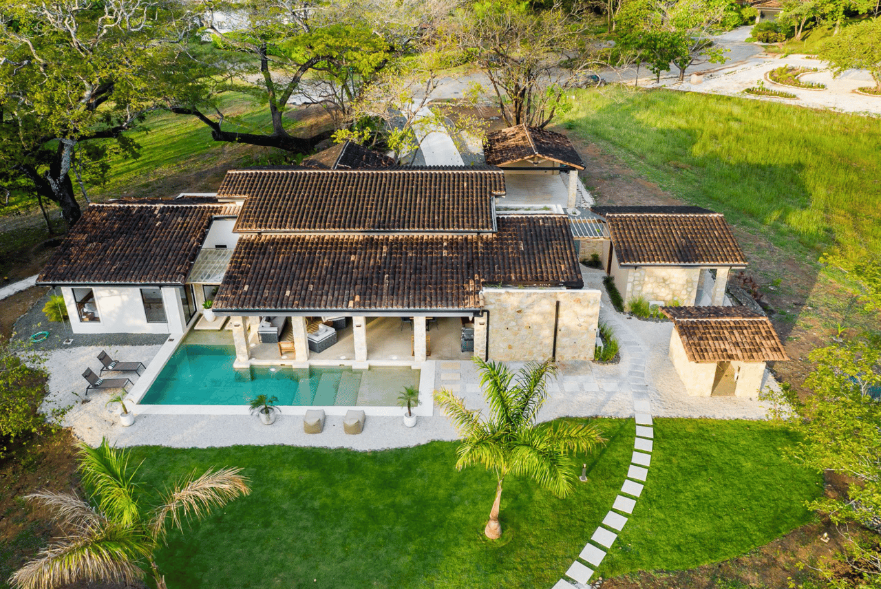 Casa Cenizaro - Hacienda Pinilla - Luxury Beach Villa