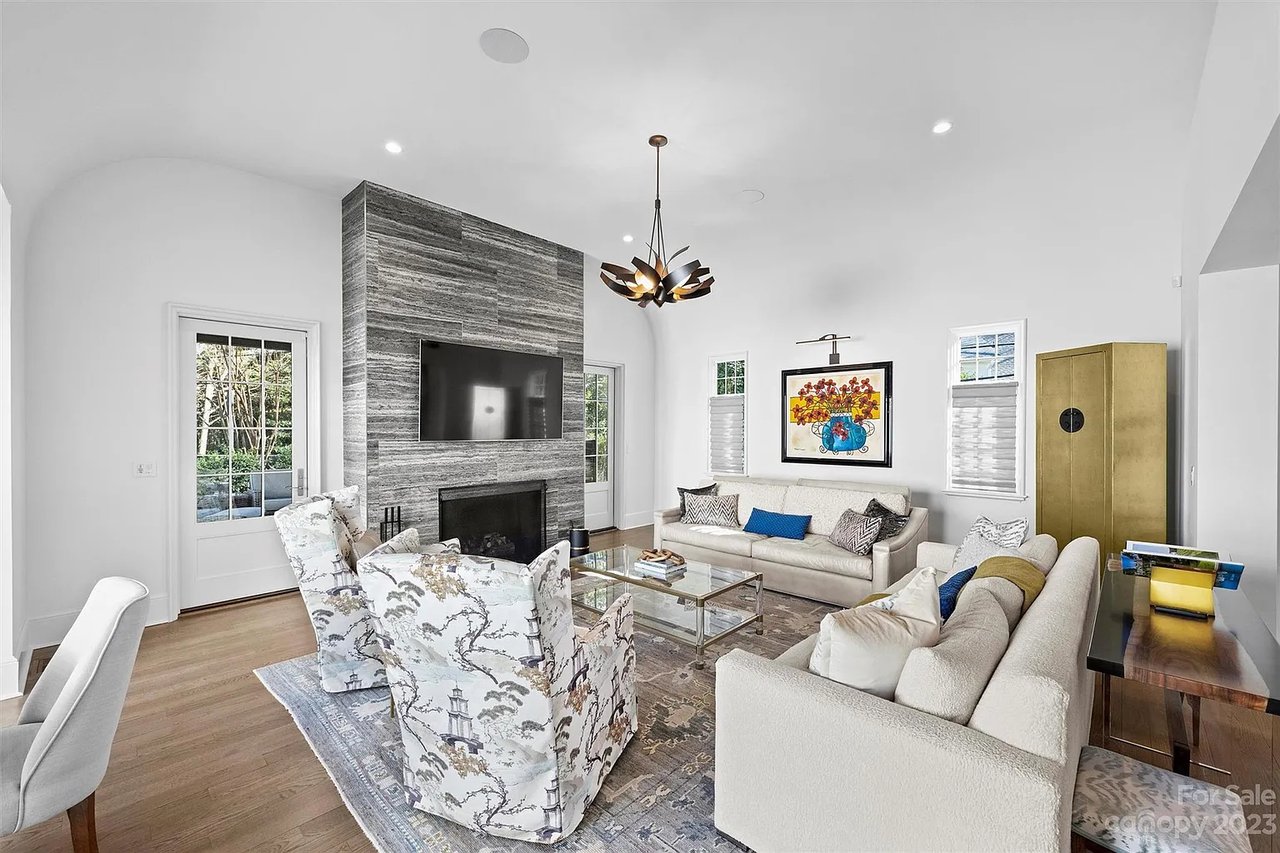 3621 Arborway