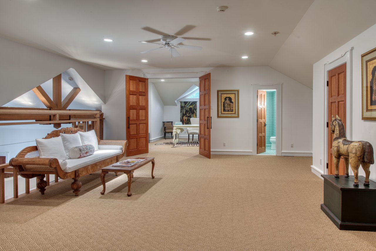 An Irreplaceable Garden Estate