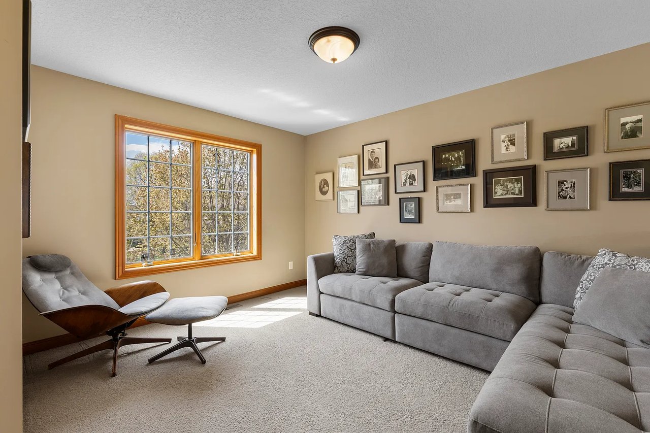 Hanson-Built Model Home on Quiet Cul-De-Sac