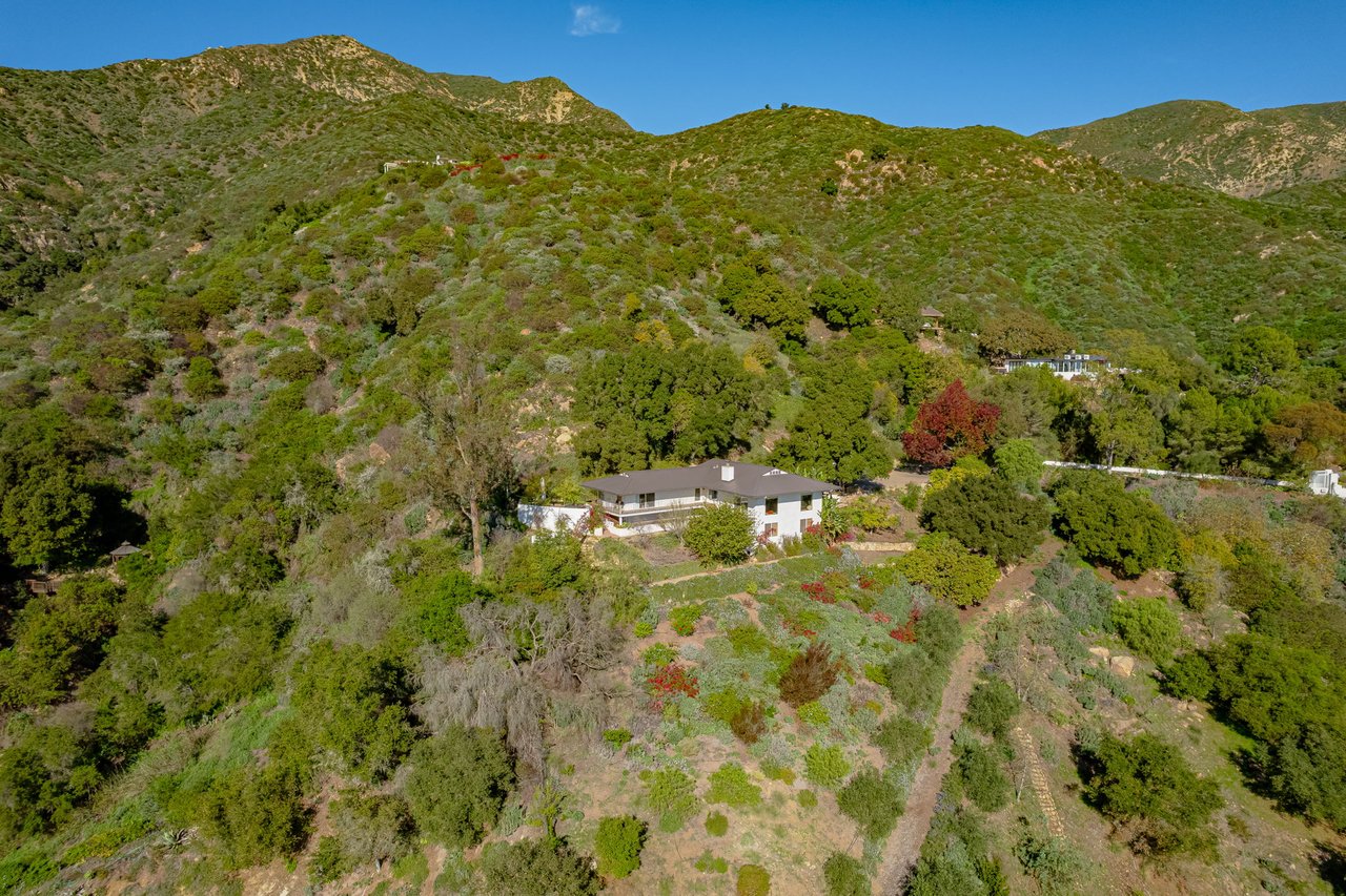 2330 Bella Vista Drive
