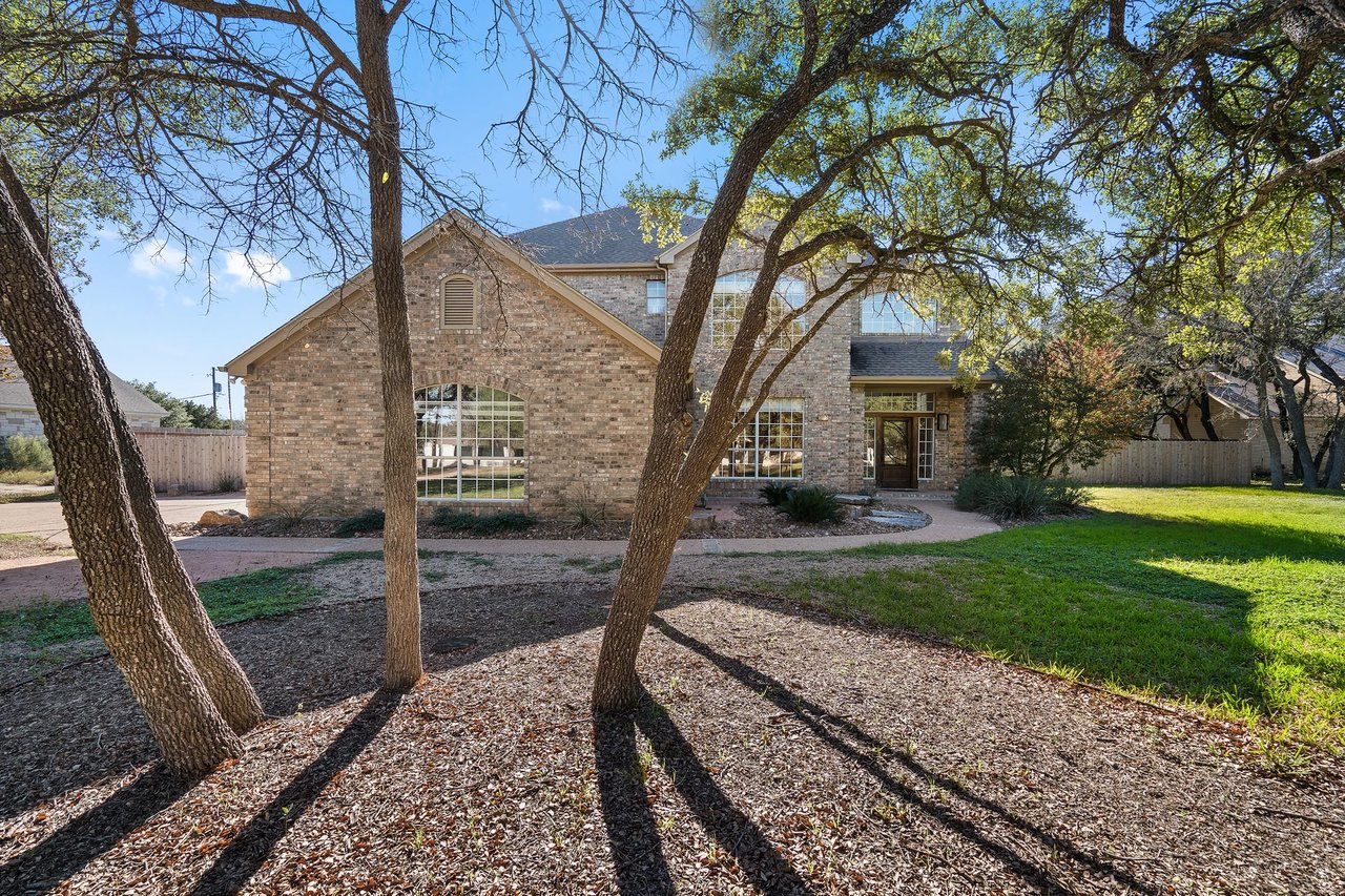 3813 McNeil Dr