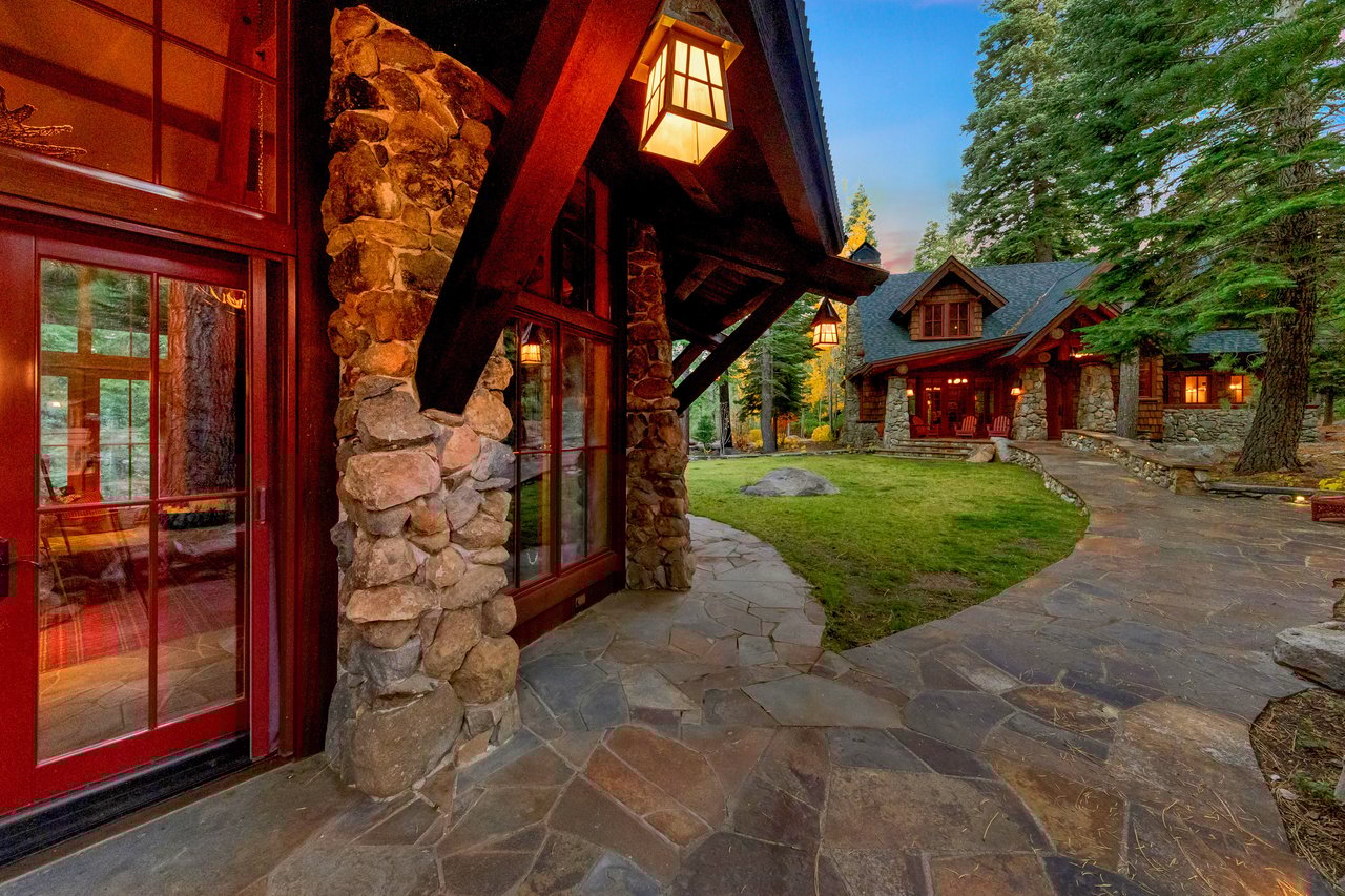 Lahontan Legacy Estate