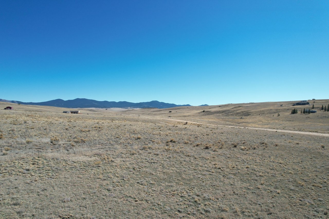 Just Listed: Build Your Dream Cabin on 5.04 Acres of Mountain Paradise!