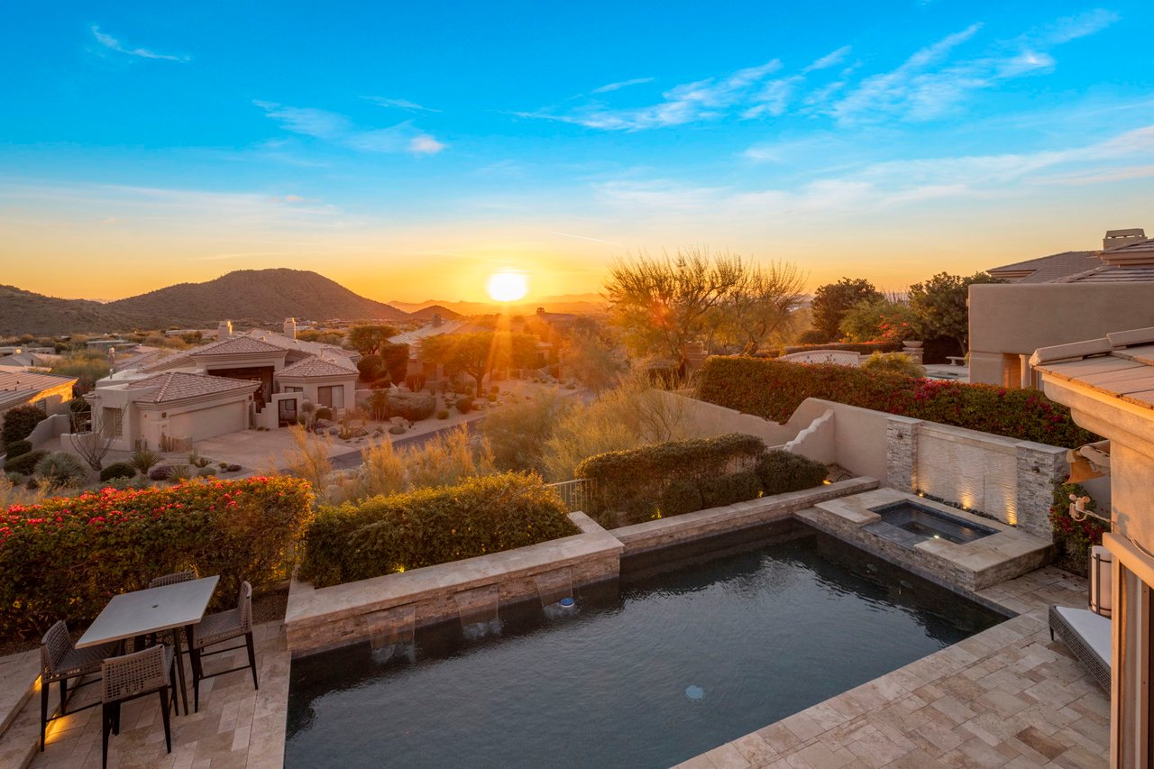 11129 E JUAN TABO Road