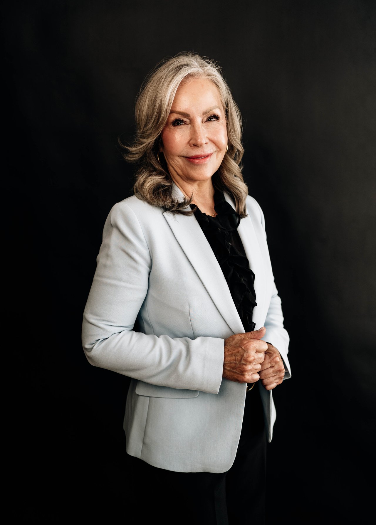 Sharon Gordon New Albany, IN Real Estate Agent Headshot