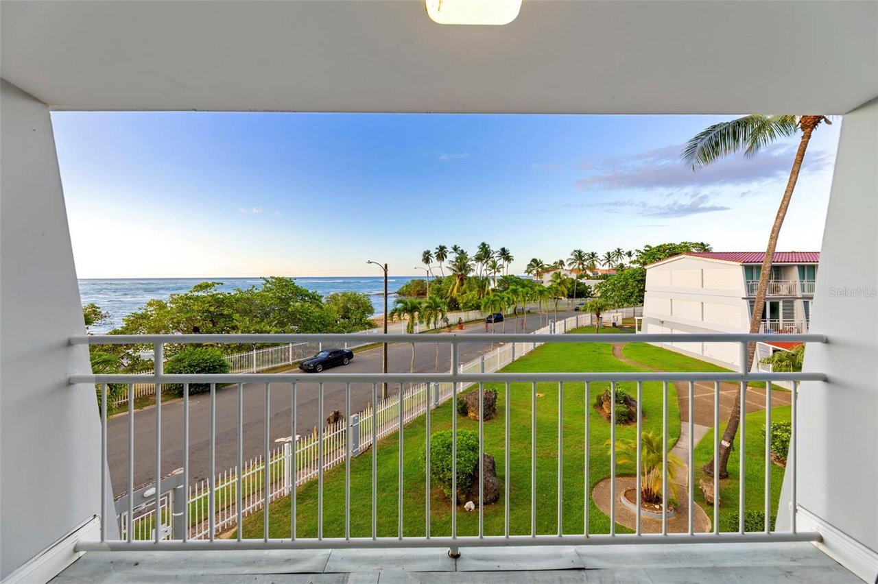 Dorado del Mar carretera 693 VILLAS DE PLAYA 2 #S-1