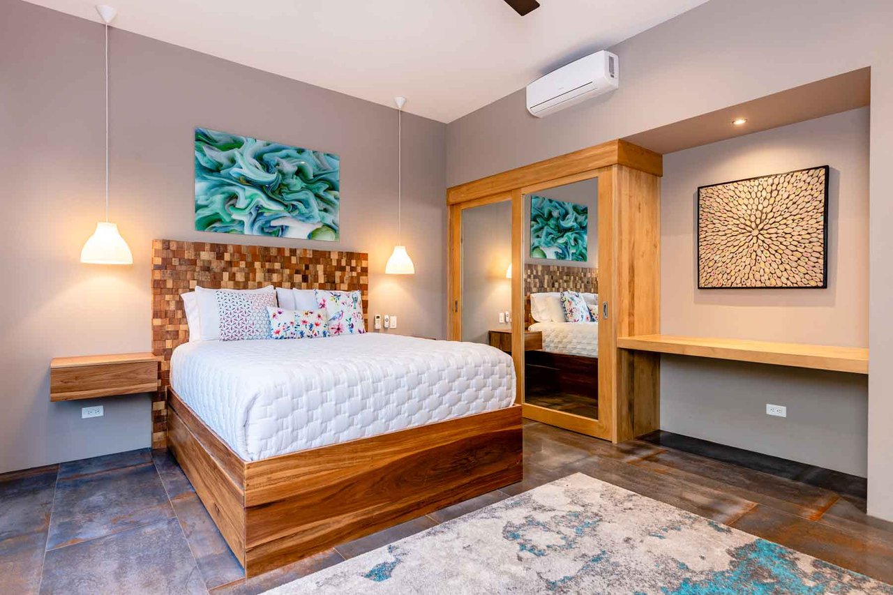 Casa Milagro | Modern Luxury Meets Tropical Elegance in Hacienda Pinilla