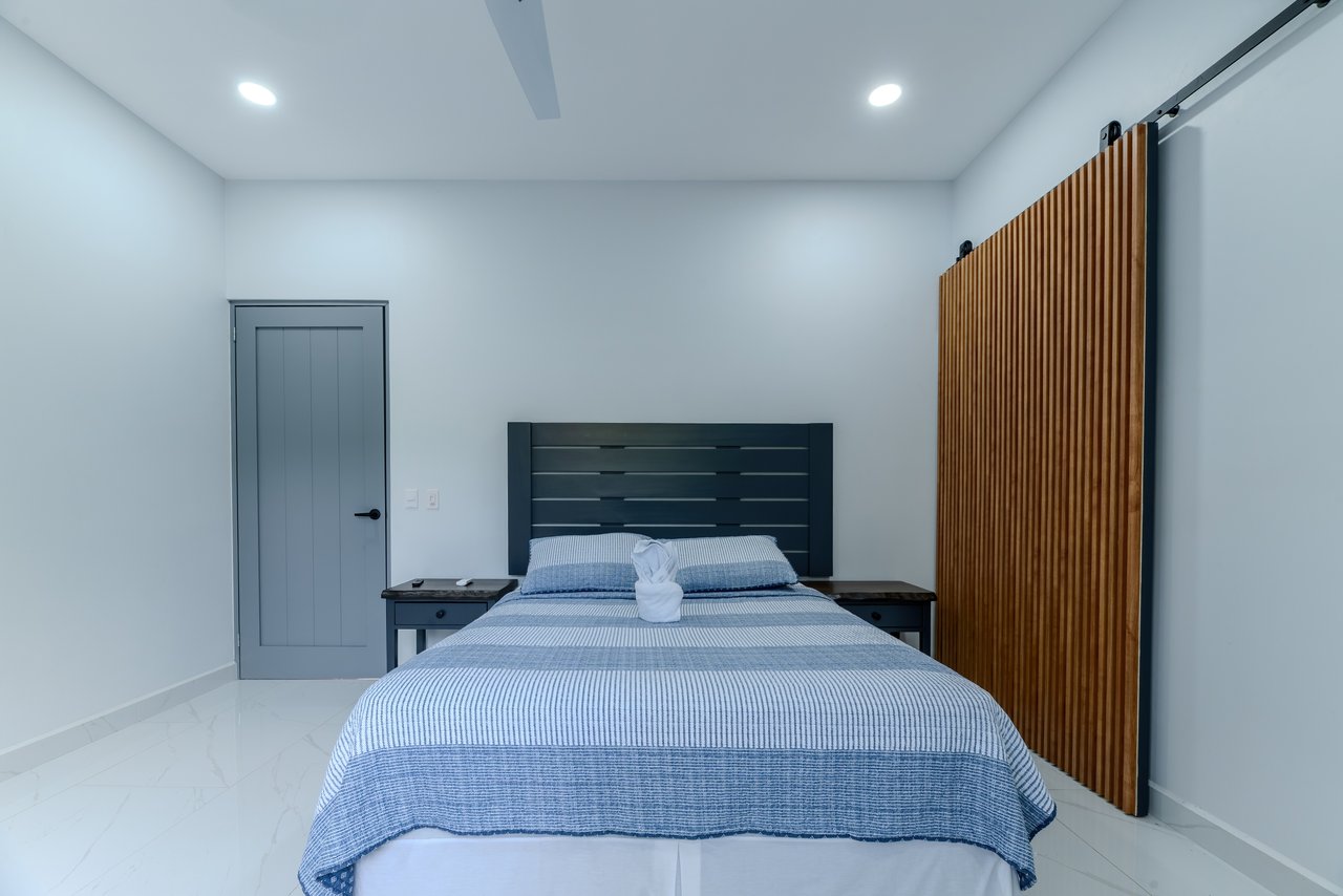 Modern 3-Bed, 3-Bath Home with Pool in Uvita – Walk to Town | Jardines del Sol
