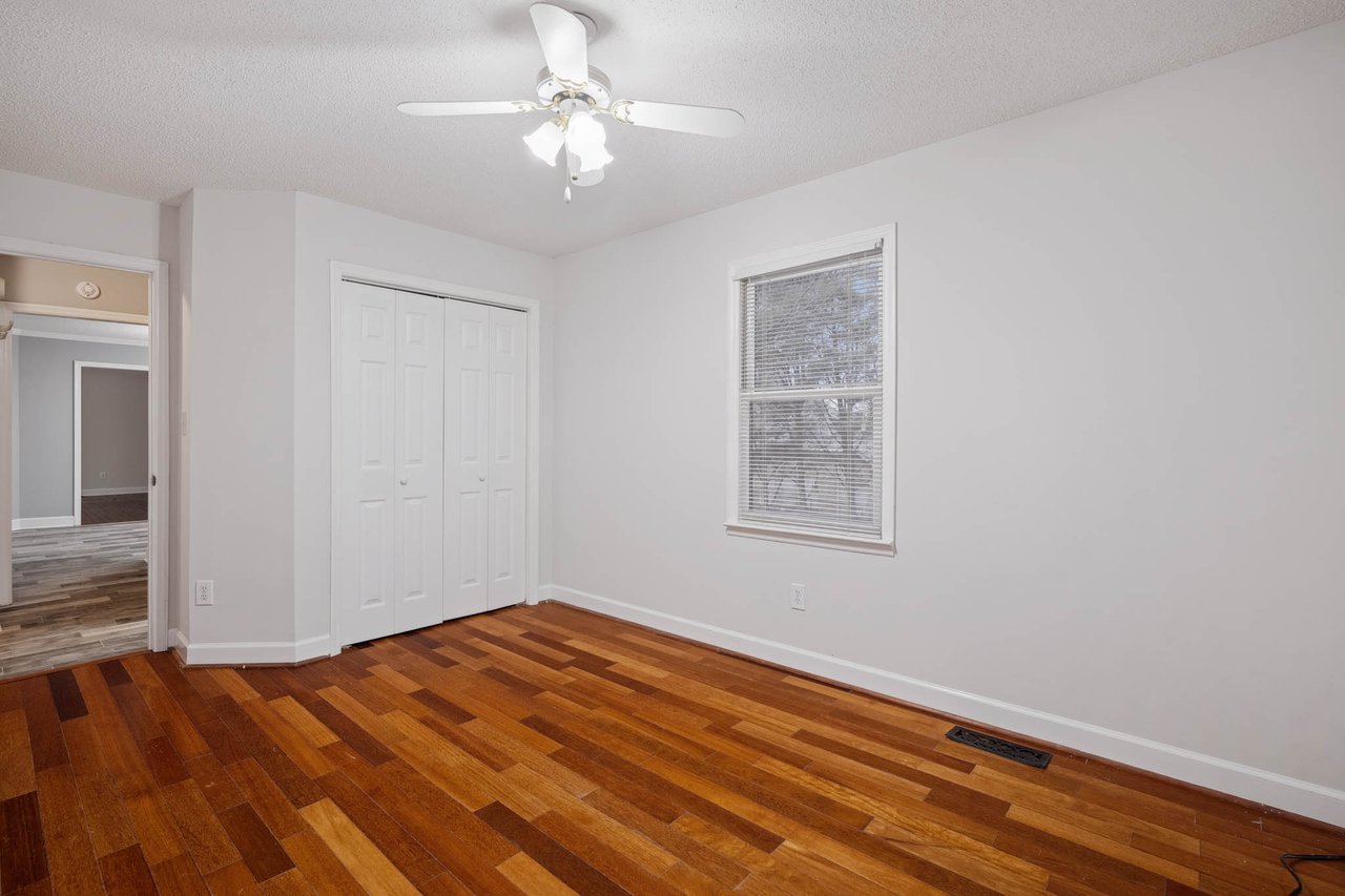 Private Lot in Well Established Neighborhood! Remodeled just for you! Huntsville City Schools!