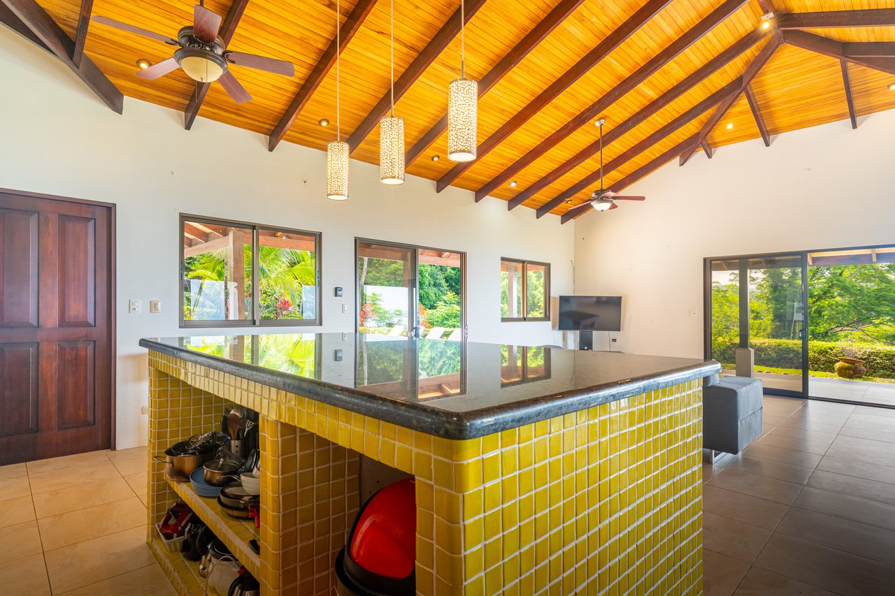 3 Bedroom home in Cinco Ventanas with Incredible Ocean View!