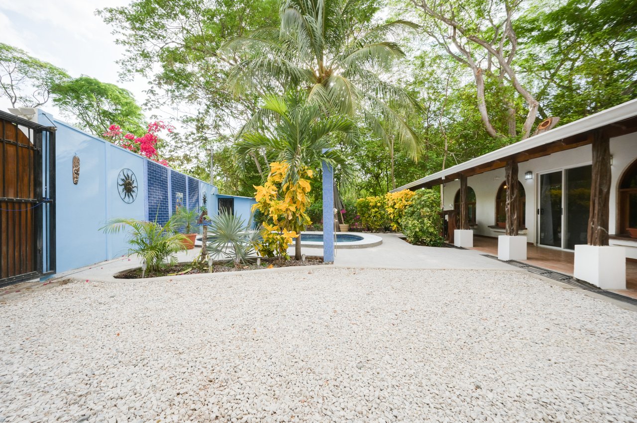 Casa de Luz | 3BR Tropical Home with Pool & Rancho, Walk to Potrero Beach