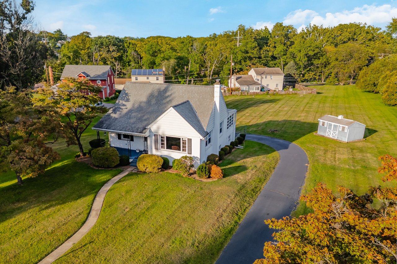 1839 Mauch Chunk Road