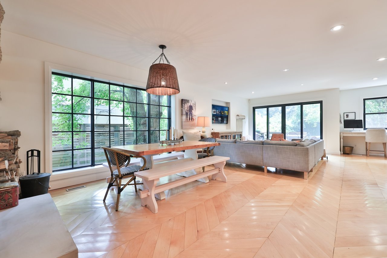 52 Kerr Street, Oakville