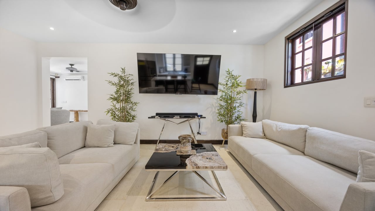 La Antigua Unit 16 - Home Steps From the Beach