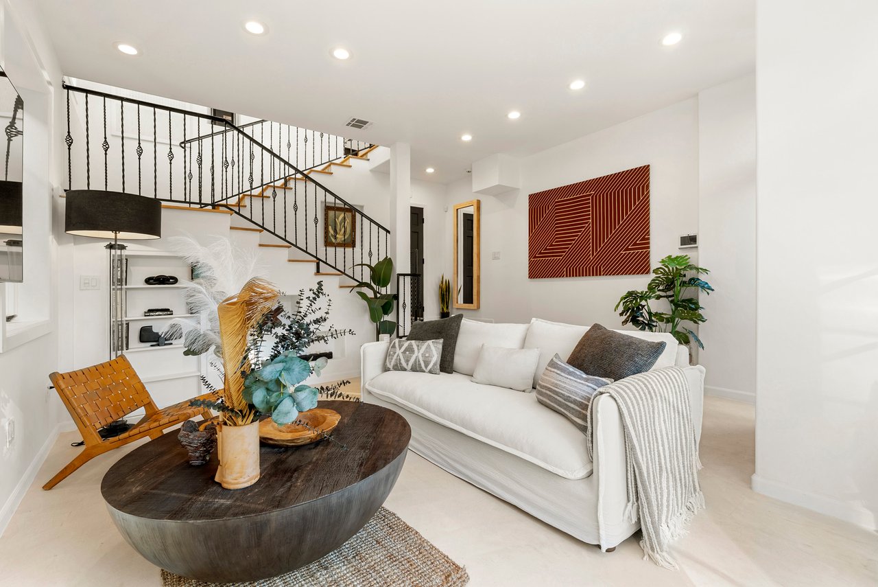 410 Entrada Dr, Santa Monica