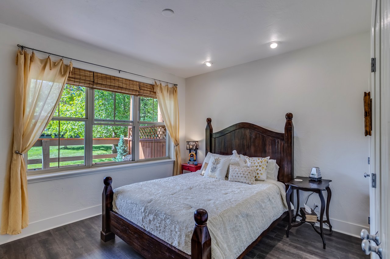 Luxury Living in the Heart of Willits