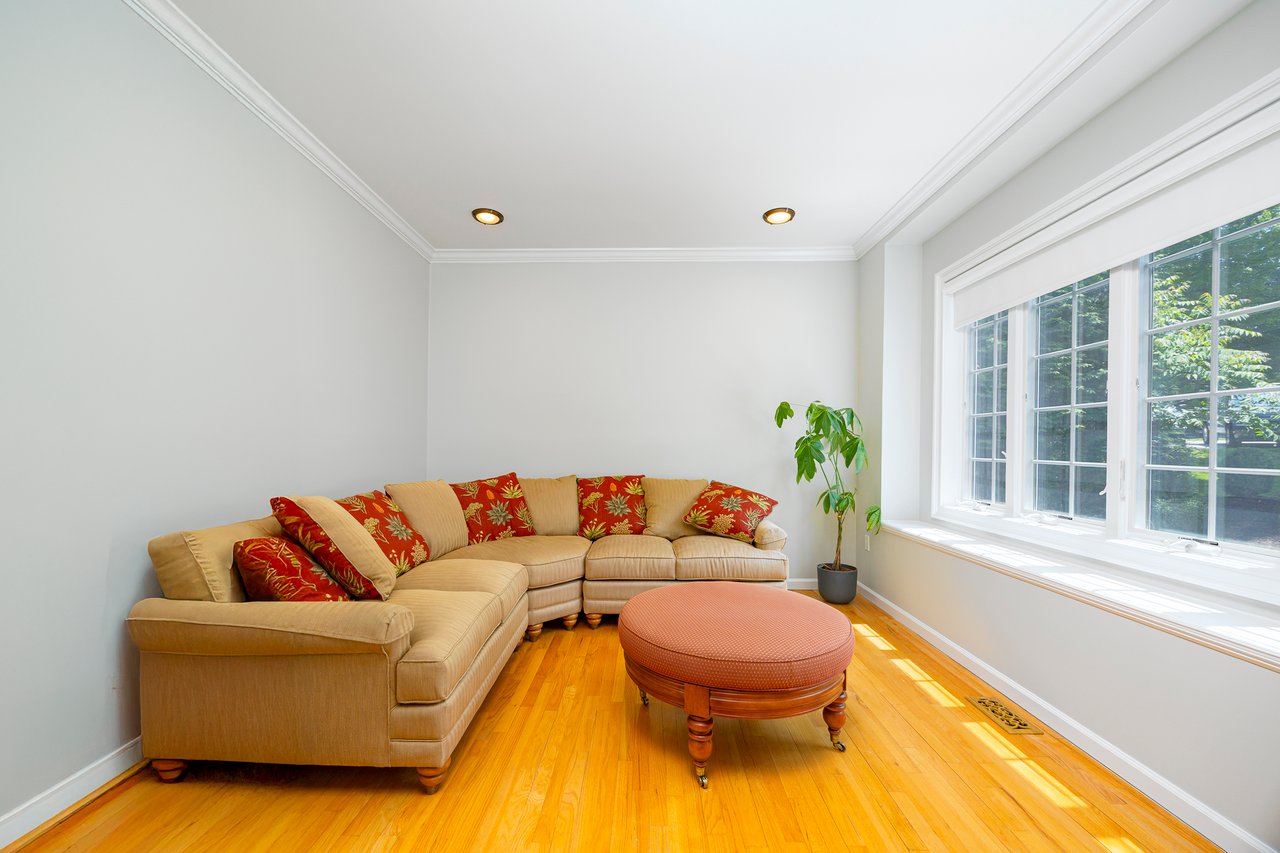31 Edward Road