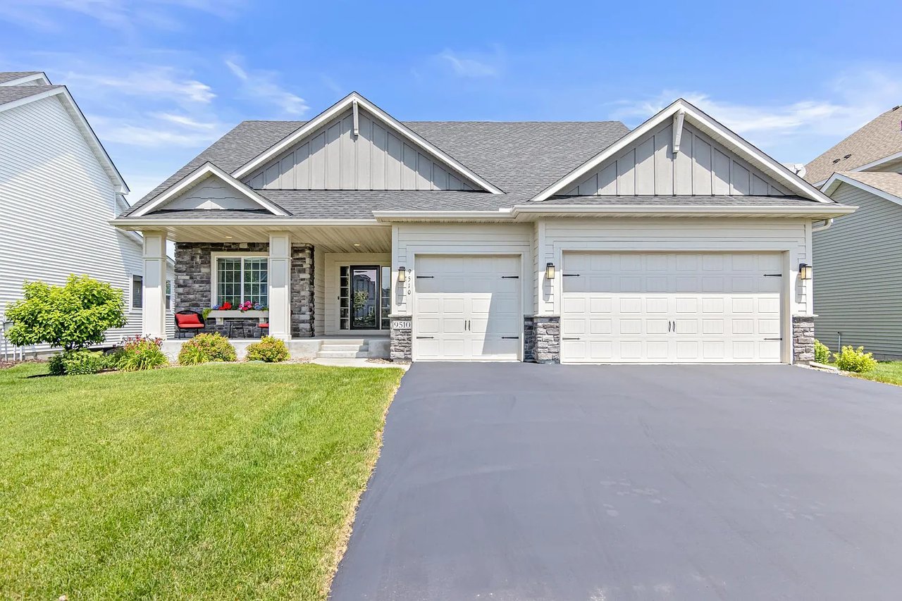 9510 Compass Pointe Rd