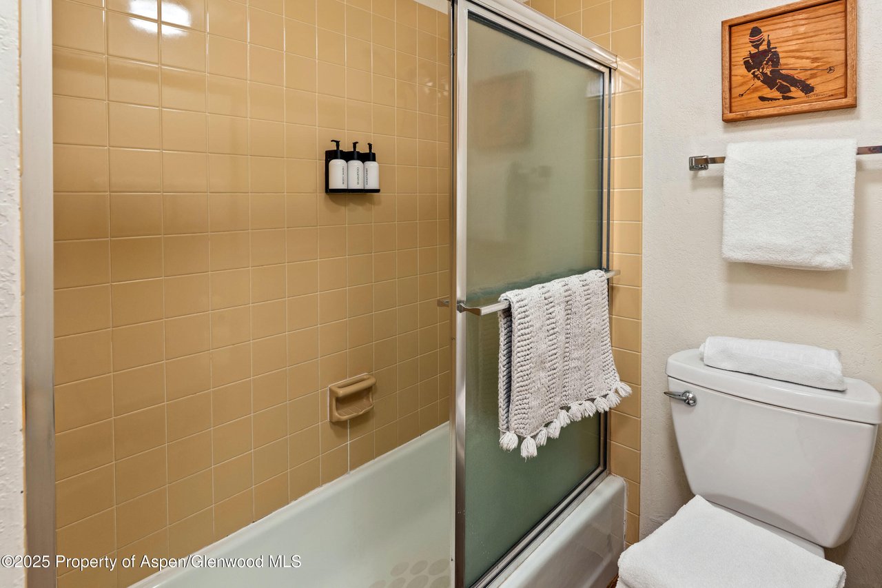 55 Upper Woodbridge Rd, #H-5